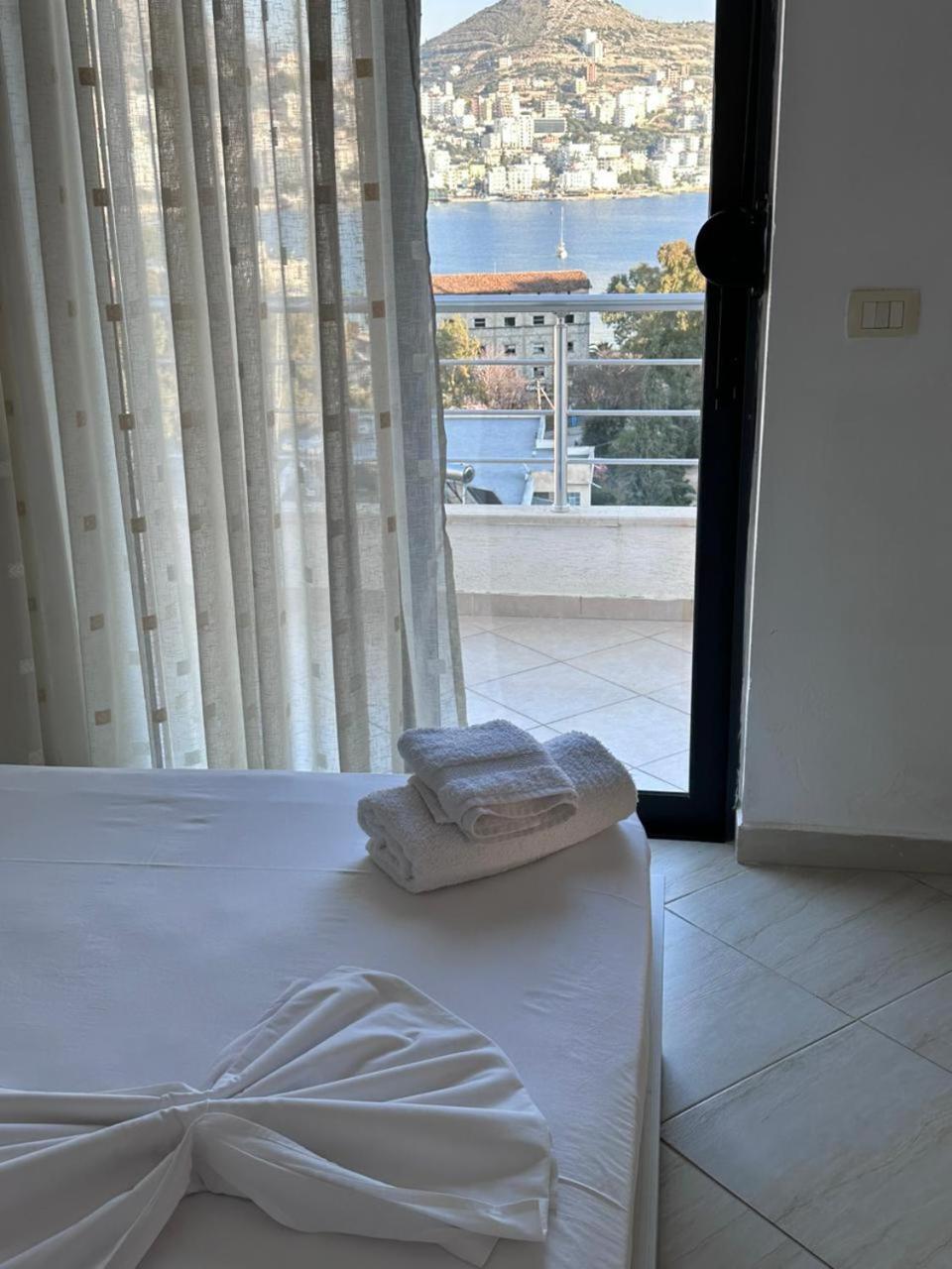 Payo Apartments Sarandë Habitación foto